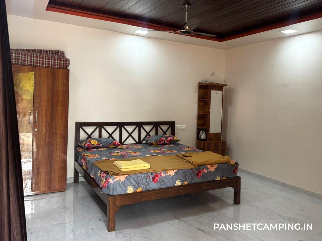 Lakeview Room - Image 5